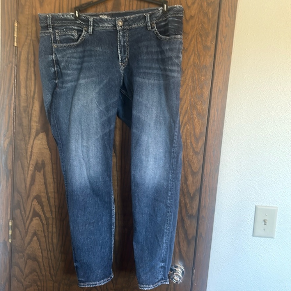 Silver Jeans Sam Dark Wash Distressed Jeans size 20